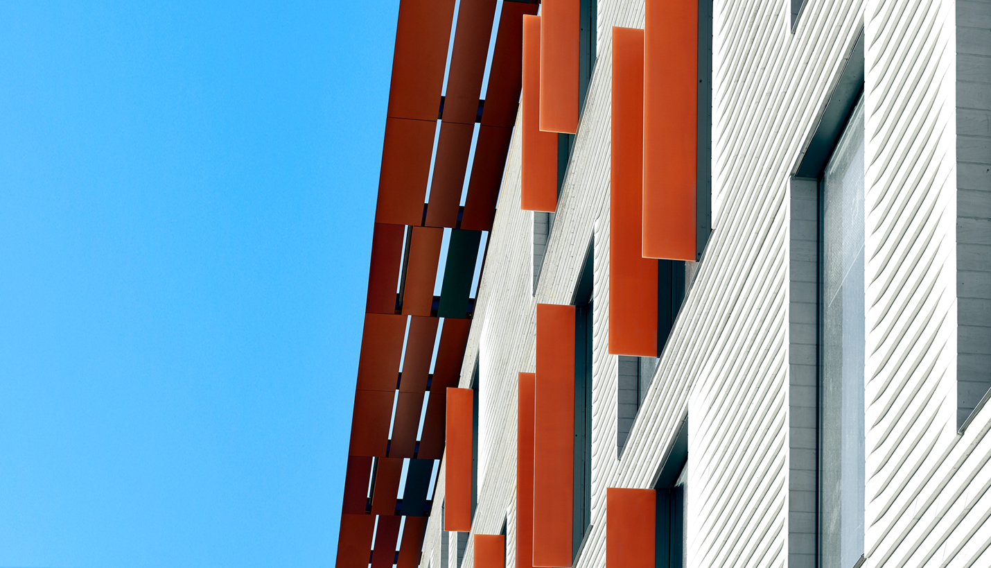 Page adds features like sunshades to save energy at the Dell Medical School at UT Austin. © Dror Baldinger, FAIA