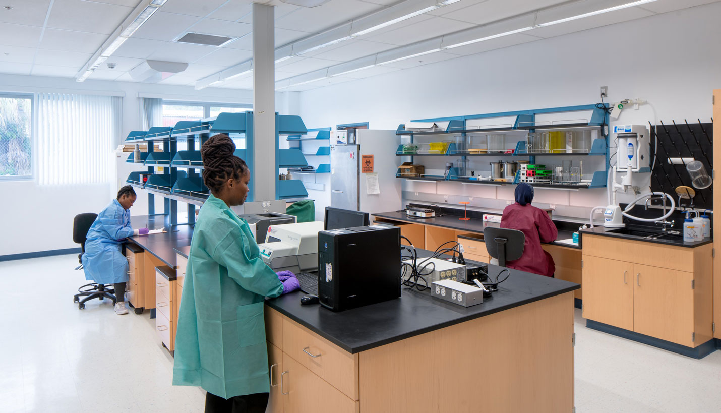 Barbados National Medical Reference Laboratory / Bridgetown, Barbados - © Jacob Krupnick, Wild Combination Photography